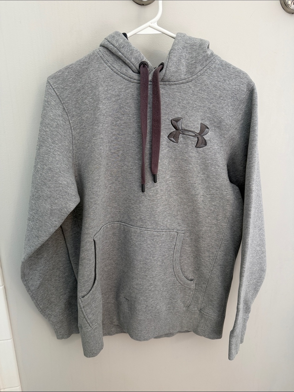 Under Armour Gray Pullover Hoodie with gray Drawcords